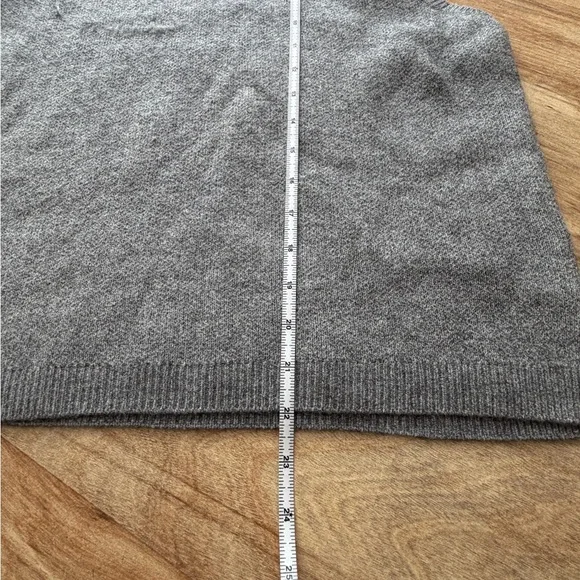 Song of Style Heather Gray Knit Fabric - Picture 4 of 8